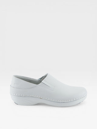 Spring Step Professional Manila Women's Leather Slip-On Work Shoes in Black colorway