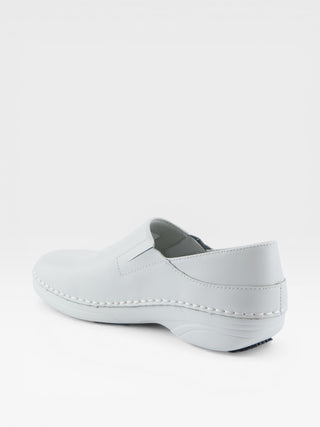 Spring Step Professional Manila Women's Leather Slip-On Work Shoes in Black colorway