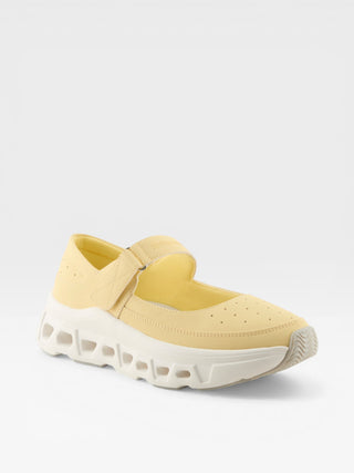 Spring Step Professional Mikequinn Women's Slip-Resistant Work Shoes in Yellow colorway