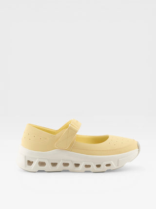 Spring Step Professional Mikequinn Women's Slip-Resistant Work Shoes in Yellow colorway
