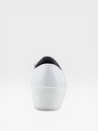 Spring Step Professional Selle Women's Leather Slip-On Work Loafer in White colorway